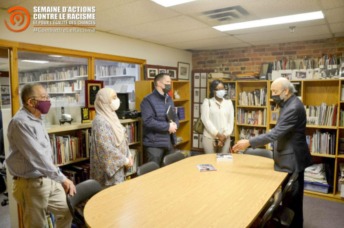 5.Photo-Visite-Ministre-Charrette-Cidihca